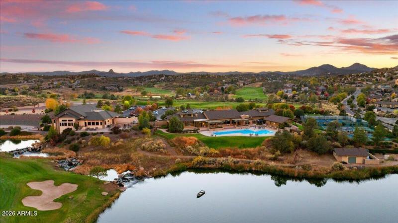 Prescott Lakes Community