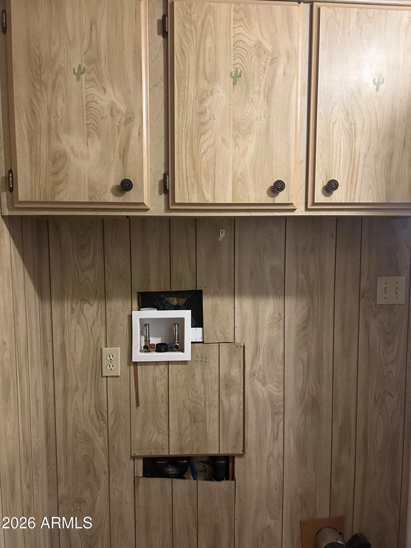 Laundry area-Cabinets