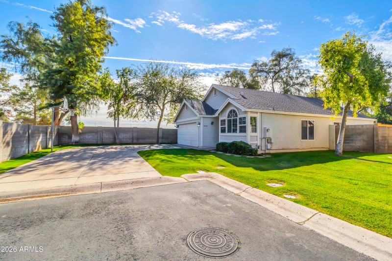 5059 W Chicago Cir S-2