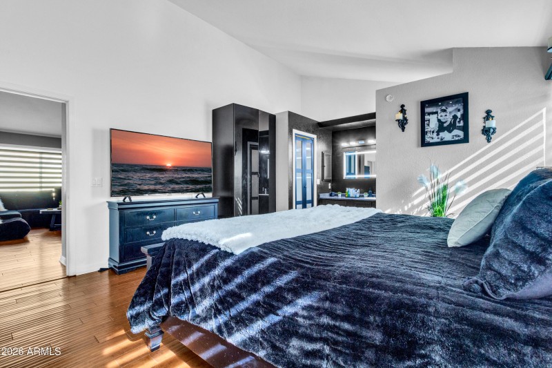 5059 W Chicago Cir S-20