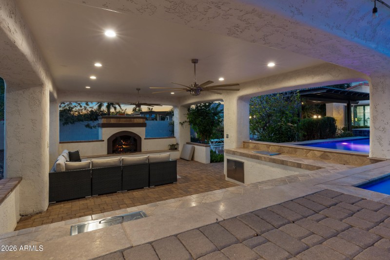 2923 E Fruitvale Ave-143