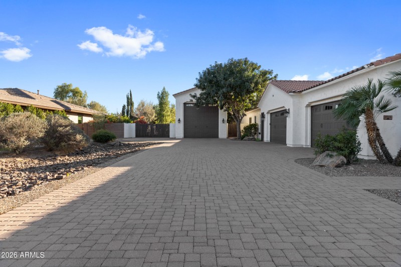 2923 E Fruitvale Ave-4