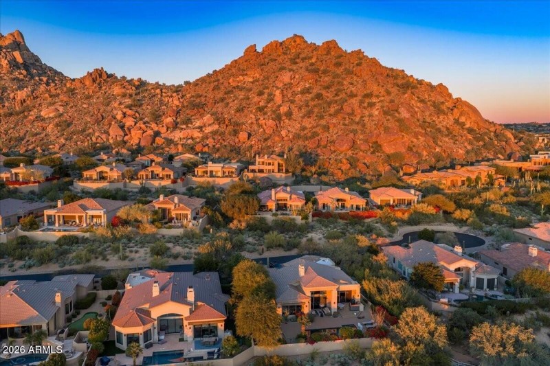 048_09Aerial View (9)