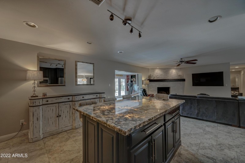 FA4D59E6-A39D-4D65-90F8-73592710E293