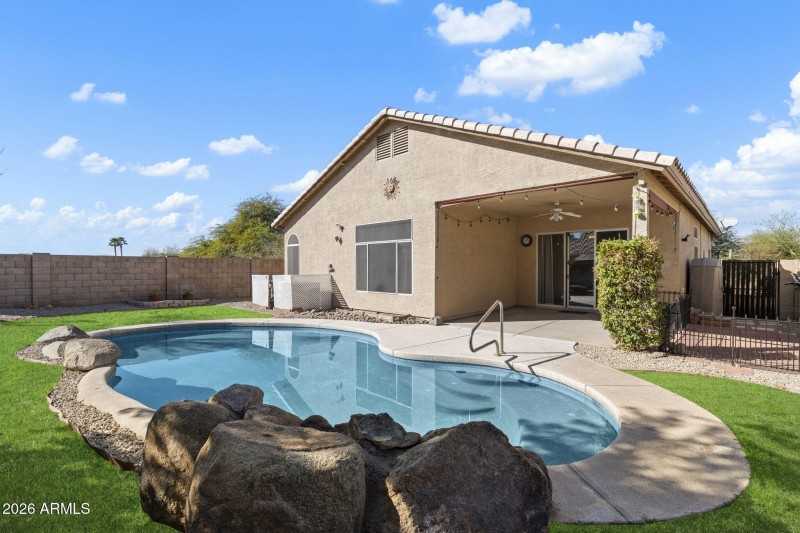 Sparkling Pool with Fountain