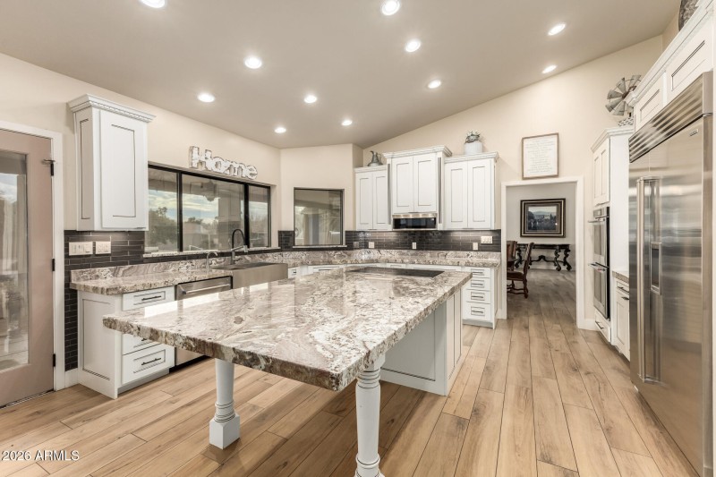 Spacious Kitchen w/views