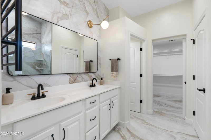 66-web-or-mls-DSC06906 copy