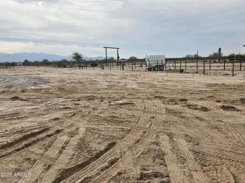 21542 W GALVIN mountain view north