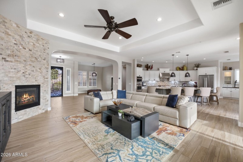 10-web-or-mls-DSCF2317