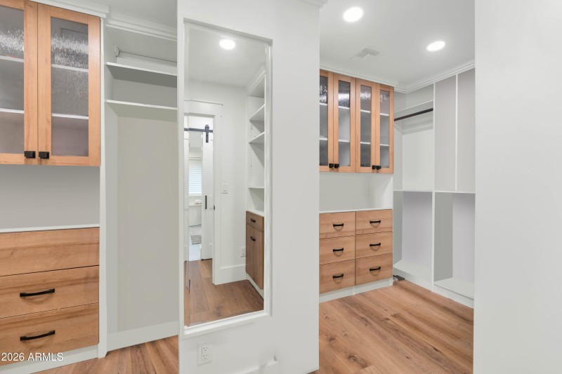 5714 E Lafayette Blvd-print-028-127-TOD4