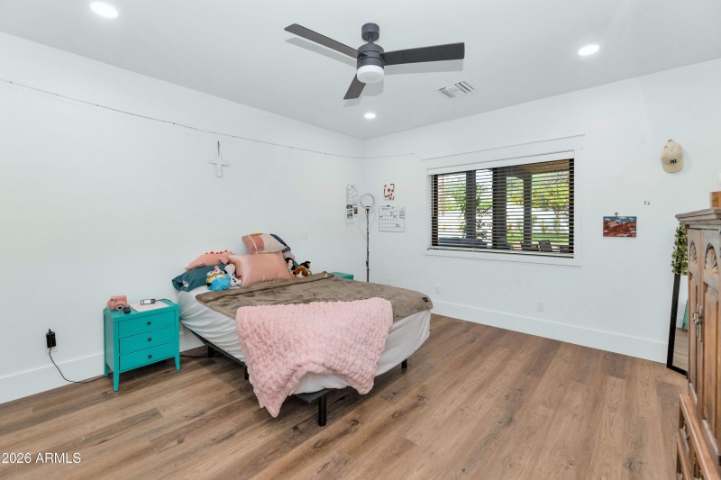 5714 E Lafayette Blvd-print-036-124-TOD4