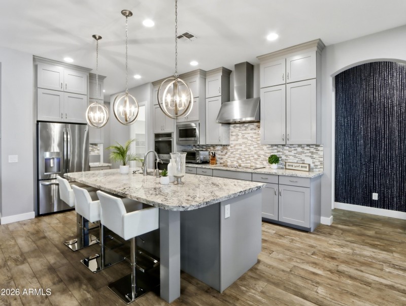 Kitchen Breakfast Bar