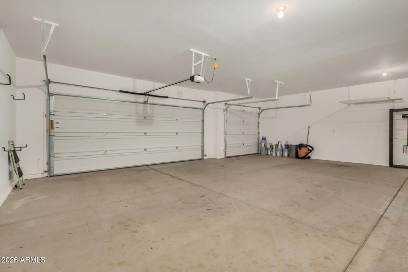 3 Car Garage