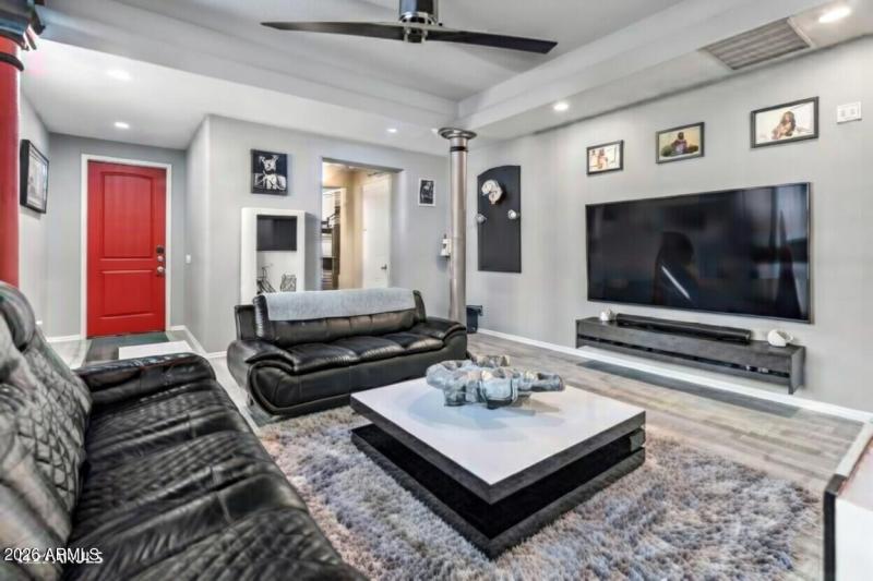 Great room /virtual pic