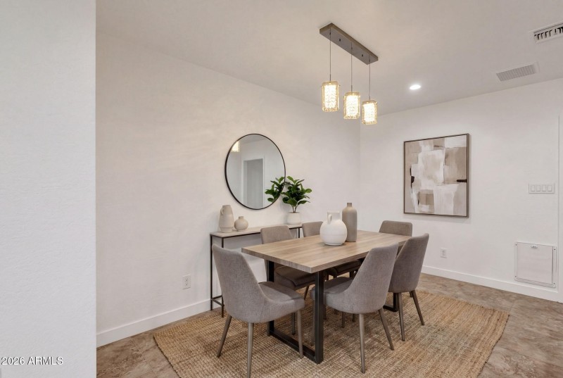 44-web-or-mls-3009-e-corrine-dr