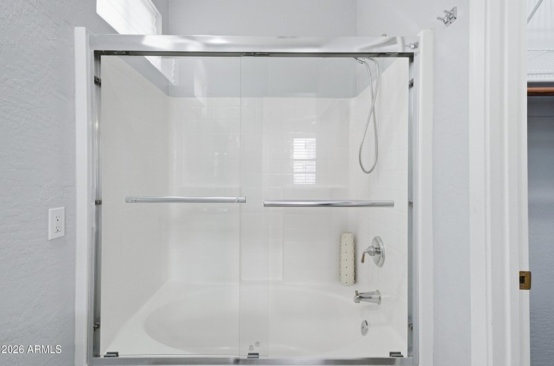 PRIMARY SUITE BATHROOM