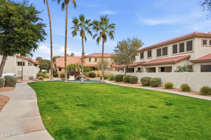 GREENBELT TO PLAYGROUND