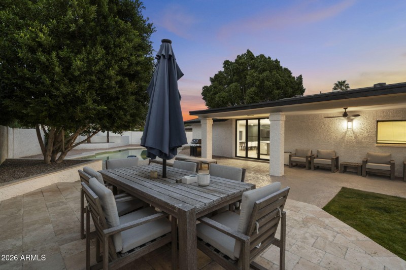 Backyard Dining & Pool View