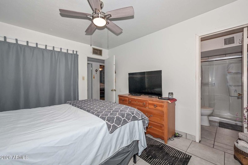 Primary Bedroom-Bath