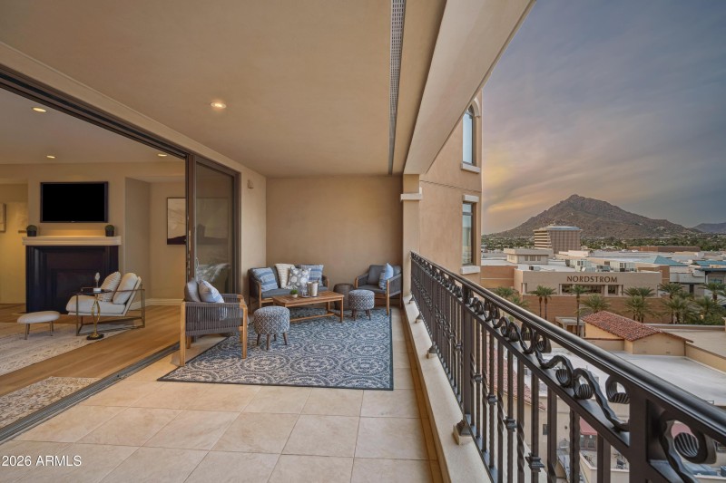 I2026011902 - Twilight-4