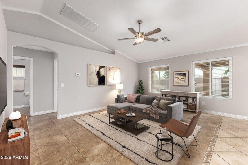 6827c57b-eb44-419b-bc18-2a58e0788aaf-thu