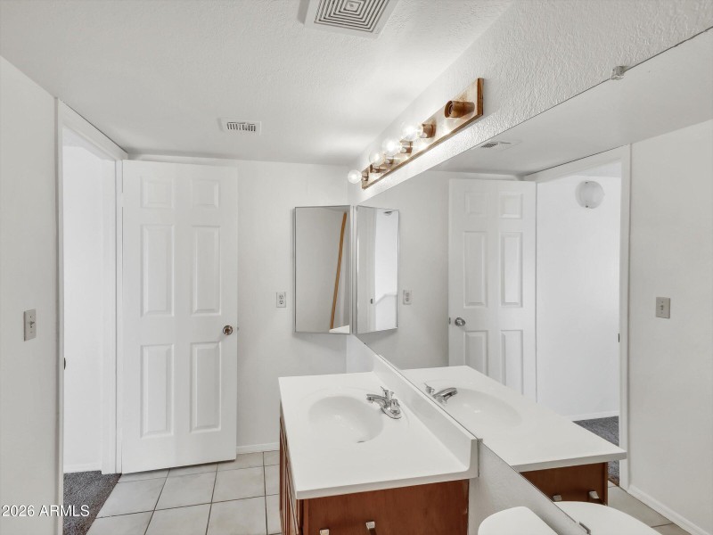 25-1645 W Baseline Road Unit 2072-25