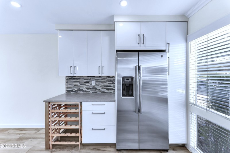 9 4600 N 68th St 342_6