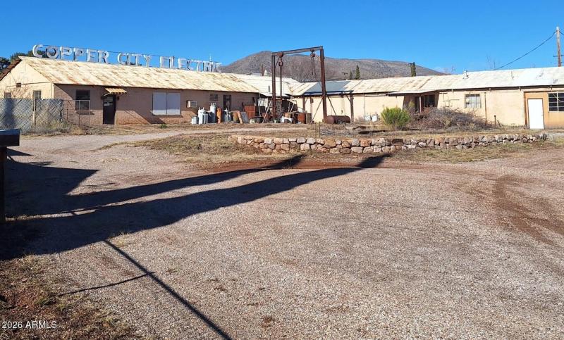 618246027_26071578972476726_251577270464