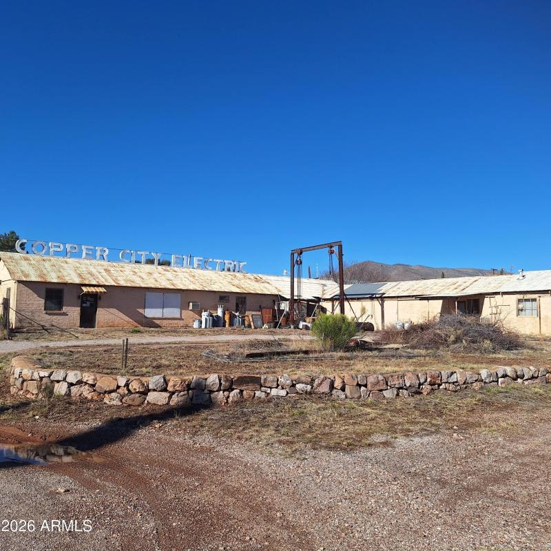 619524201_26071586319142658_590665113076