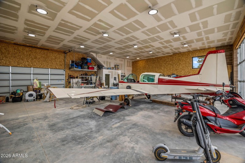 2270 Spitfire Circle