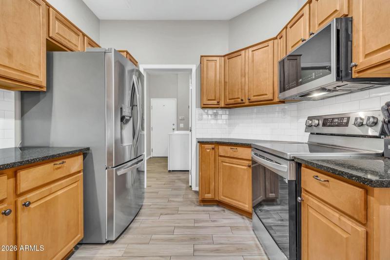 7445 E Eagle Crest Dr 1108-12