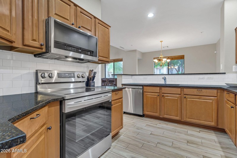 7445 E Eagle Crest Dr 1108-15