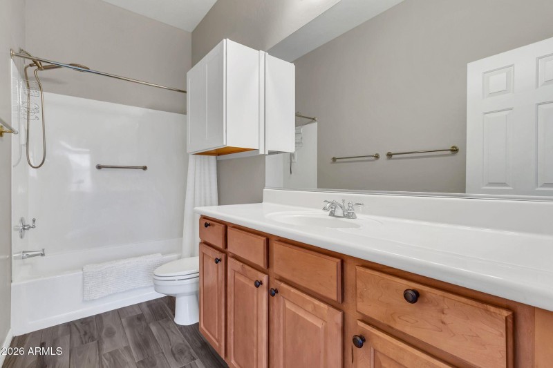 7445 E Eagle Crest Dr 1108-25