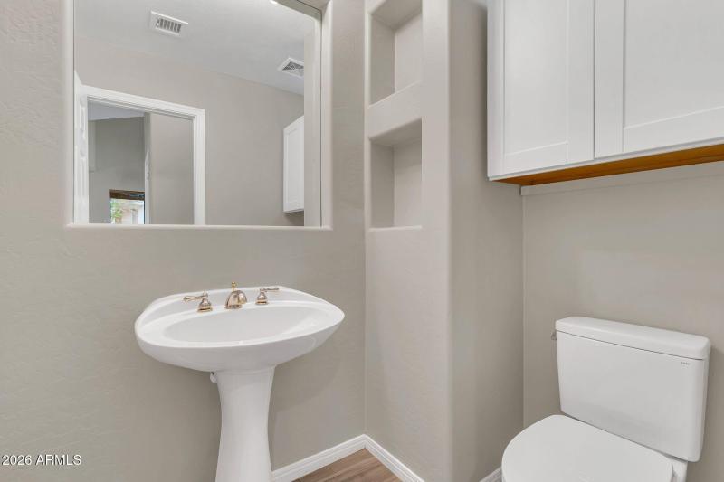 7445 E Eagle Crest Dr 1108-32