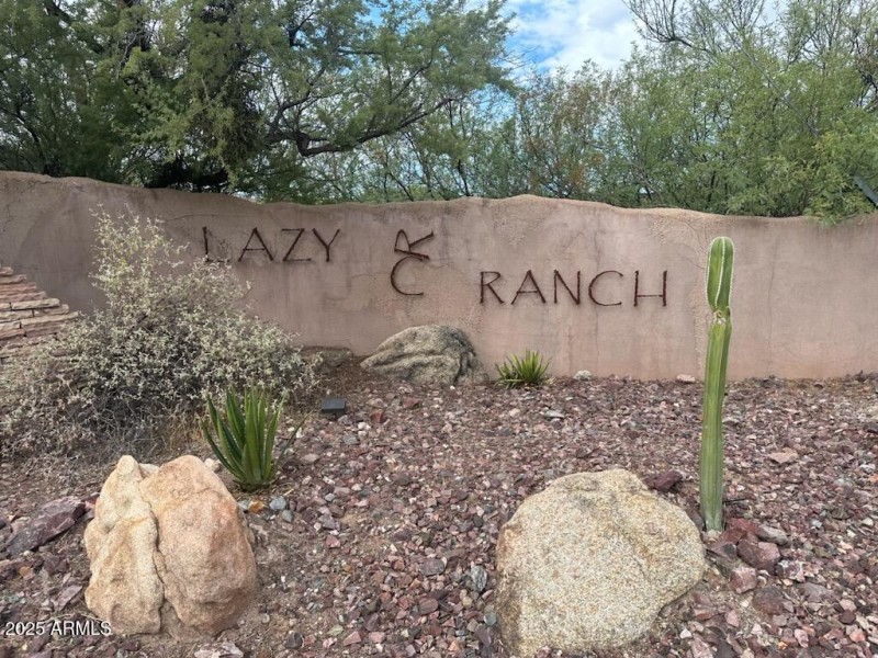 North Gate LAZY RC RANCH