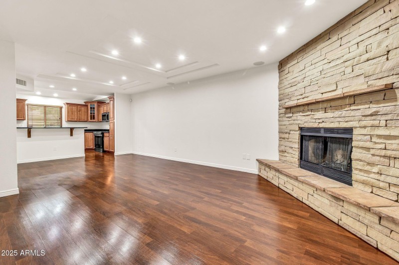 16616 E Palisades Blvd-9