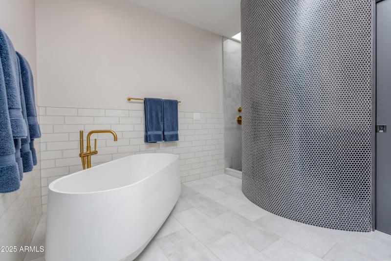 Luxury Primary Bathroom