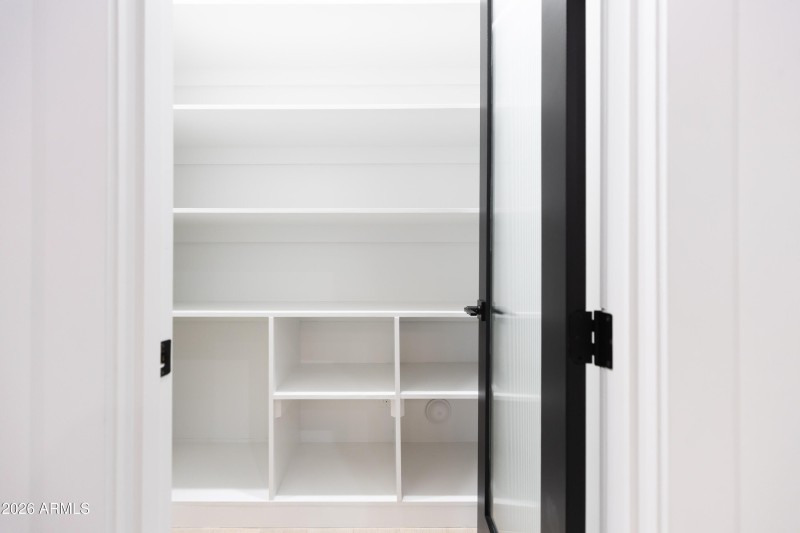 Walk-in Pantry