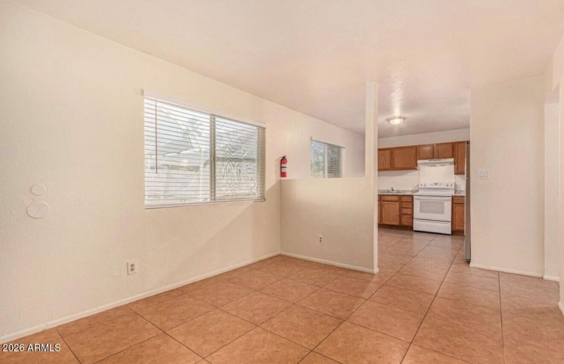 Culver Unit 1 Living Kitchen