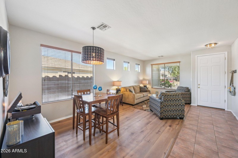 13-web-or-mls-S 175th Ave-S2001-013