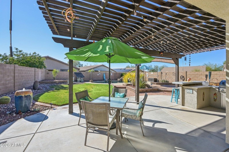 38-web-or-mls-S 175th Ave-S2001-038