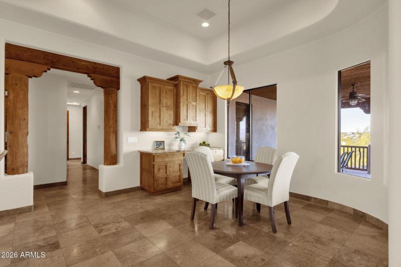 031_Casual Dining Nook II