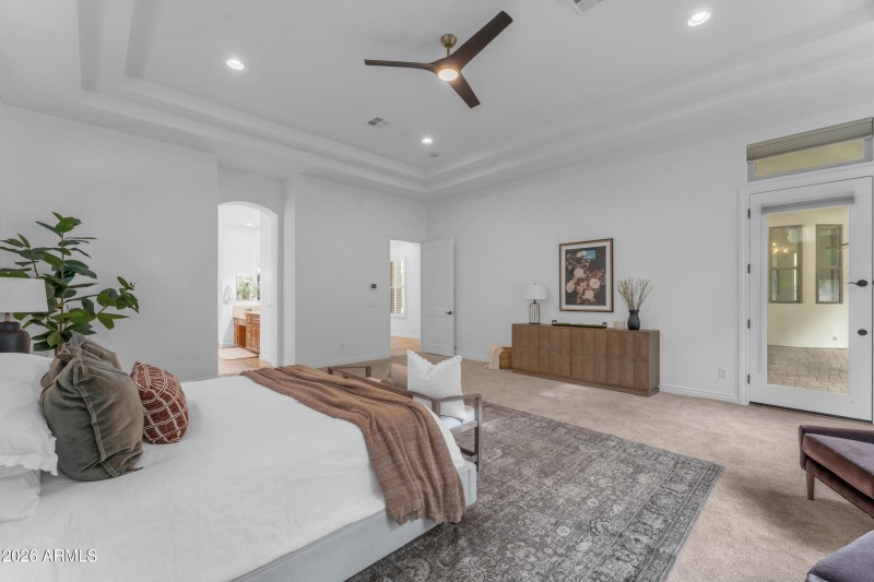 Gorgeous Tray Ceiling