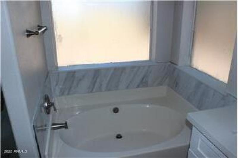 Master tub