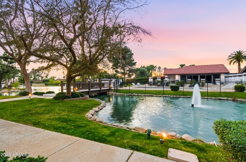 37_8756 e via de la luna, scottsdale, az