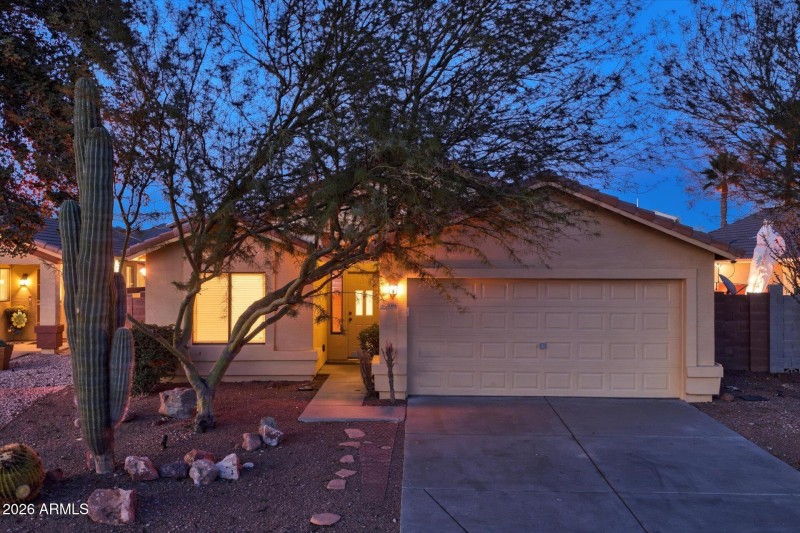 01-Front Exterior (virtual twilight)