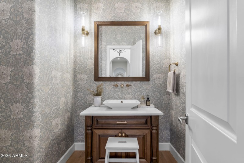 Powder room