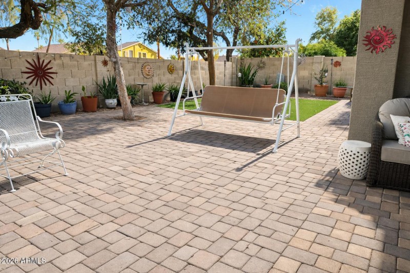 BB28252F-1967-44B3-A984-AE0D22C99057