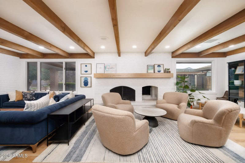 E Hermosa Vista Dr (4041)-10