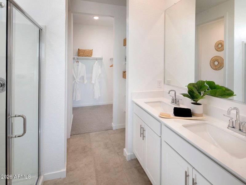 PHX_EnclaveOlive_Carson_Crisp_PrimeBth